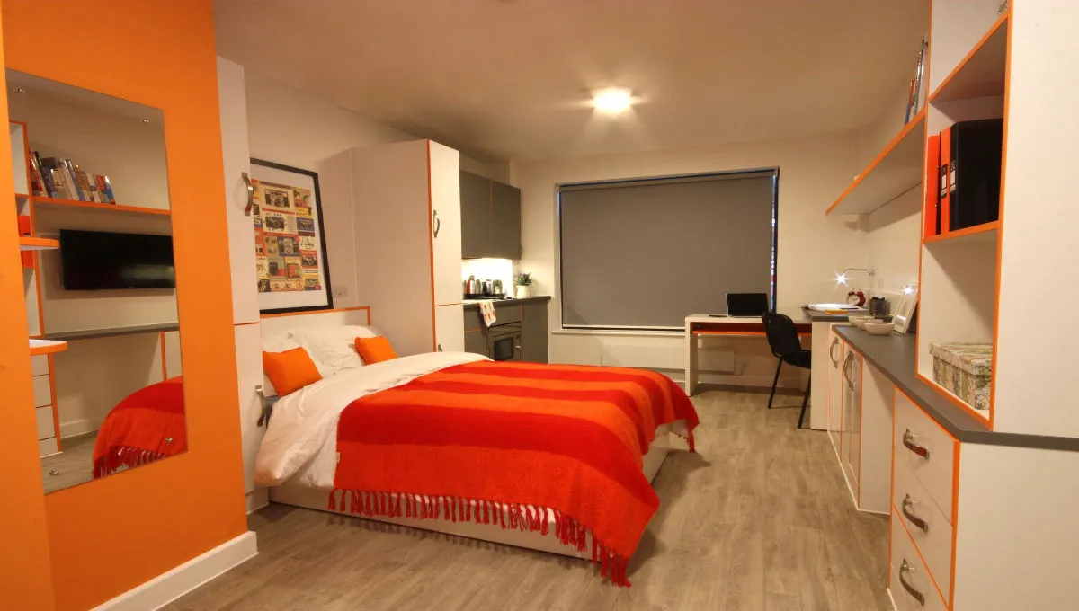 Hannah Court 2